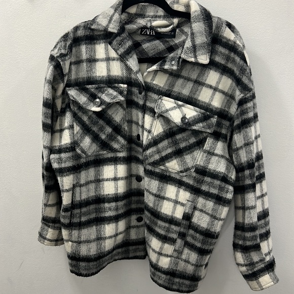 Zara Wool-blend Plaid Shacket - Picture 2 of 3